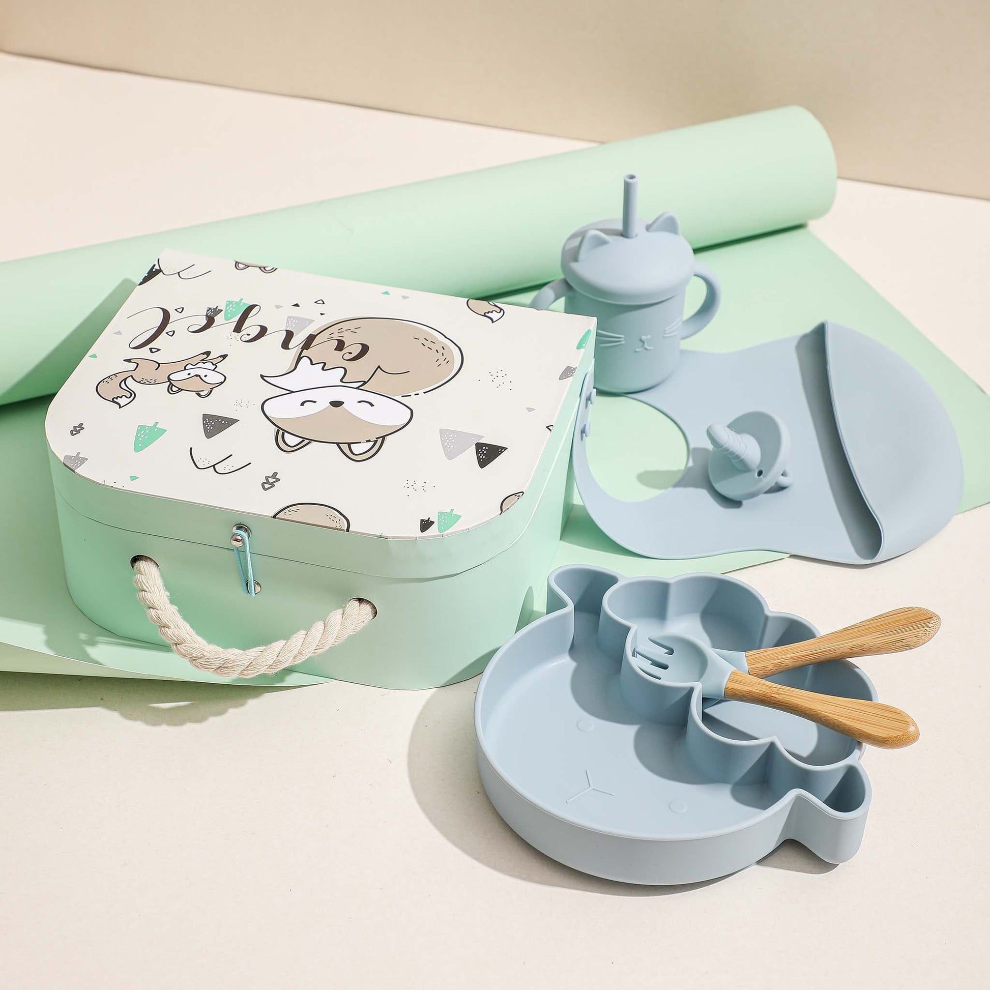 Little Lamb Baby Feeding Gift Box - MamimamiHome Baby